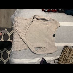 Light weight sweater